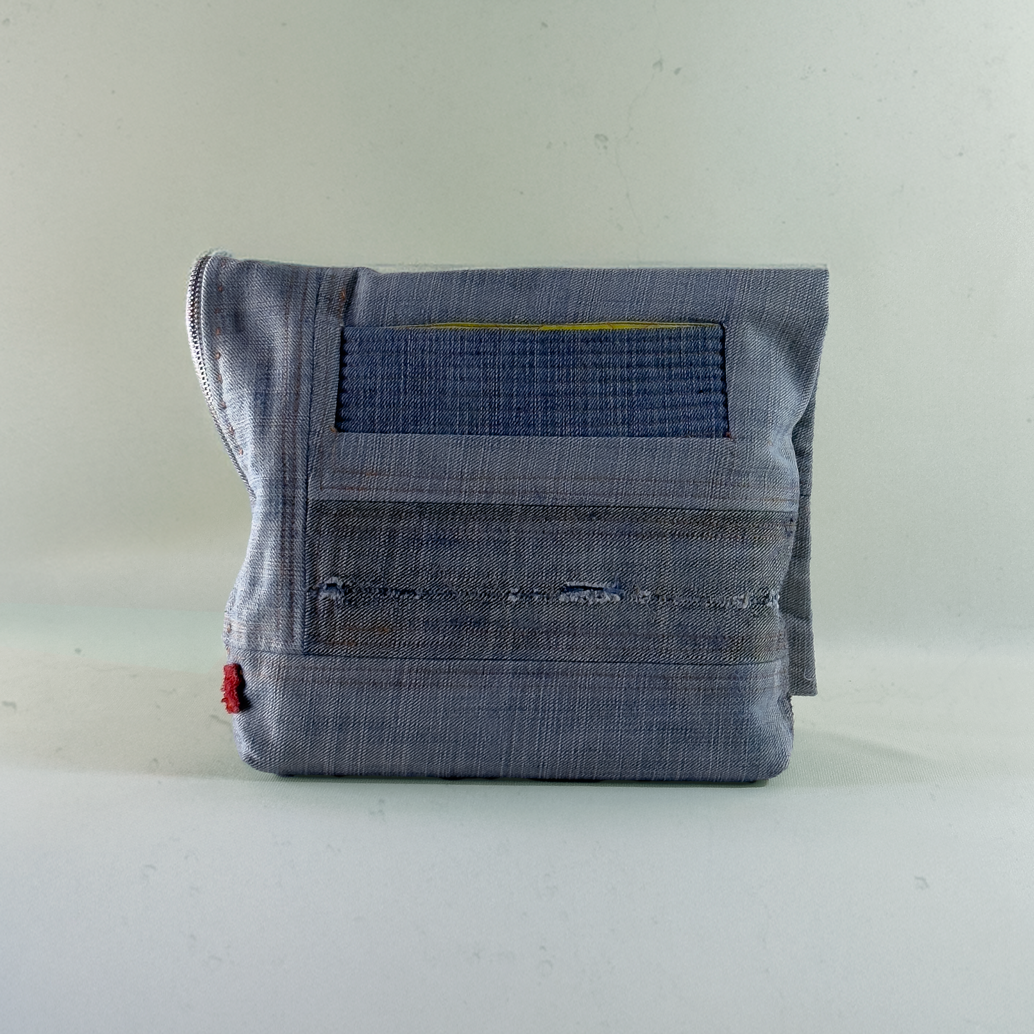 The Aria Loop - Miro Clutch