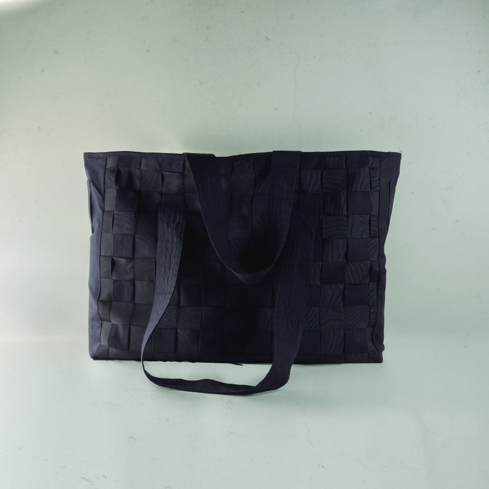Midnight Maven - Lyn Tote