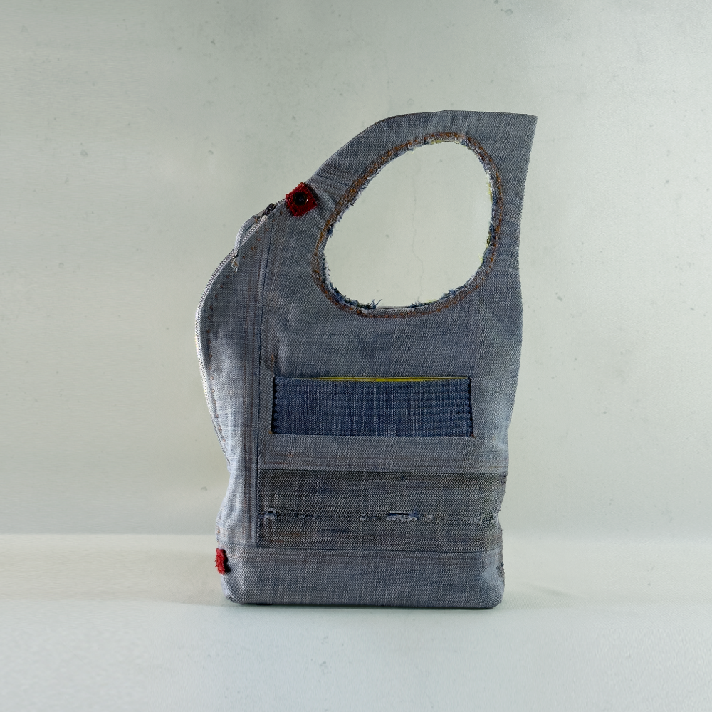 The Aria Loop - Miro Clutch