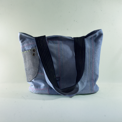 Stormy Tote - Prism Voyage