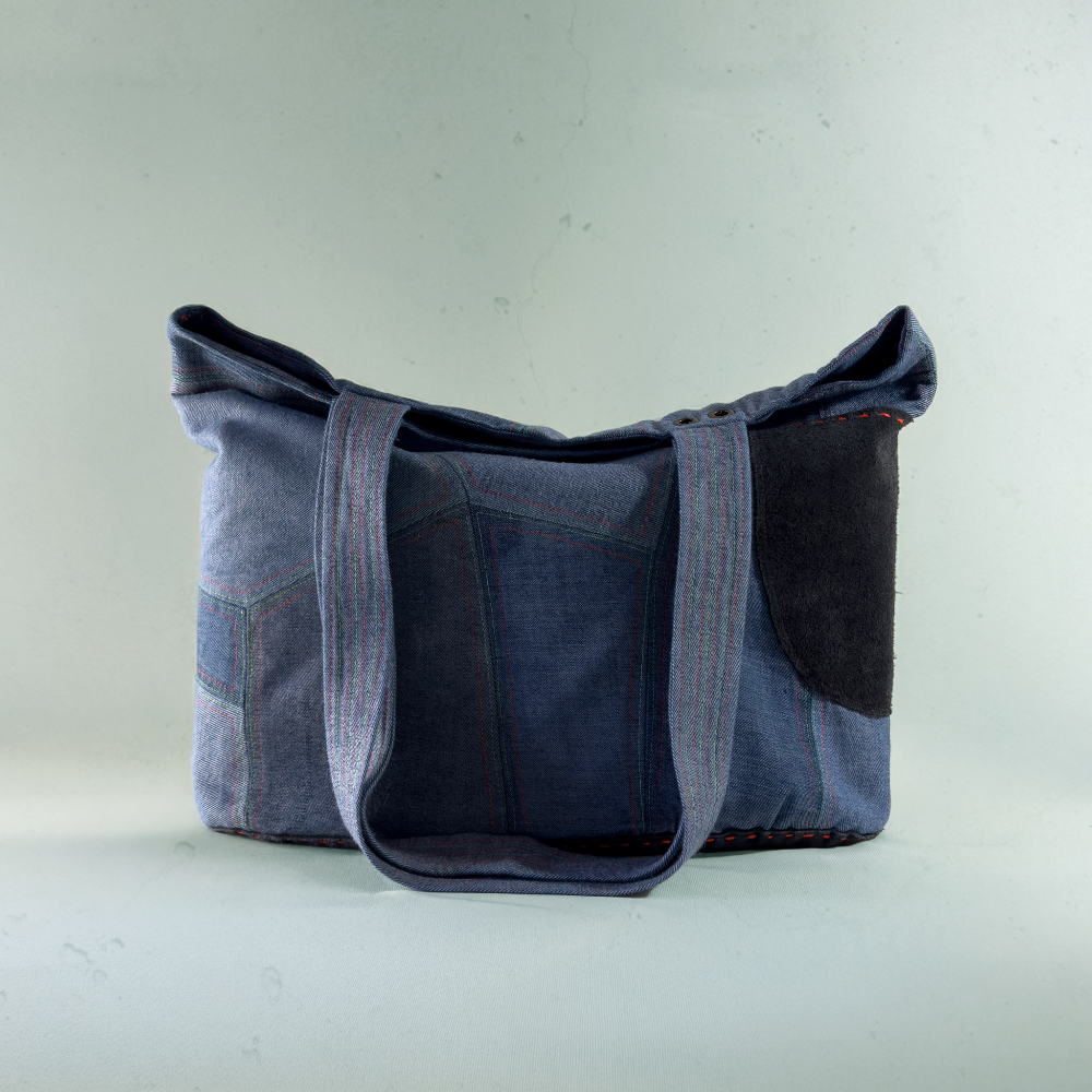 Stormy Tote - Neon Tide