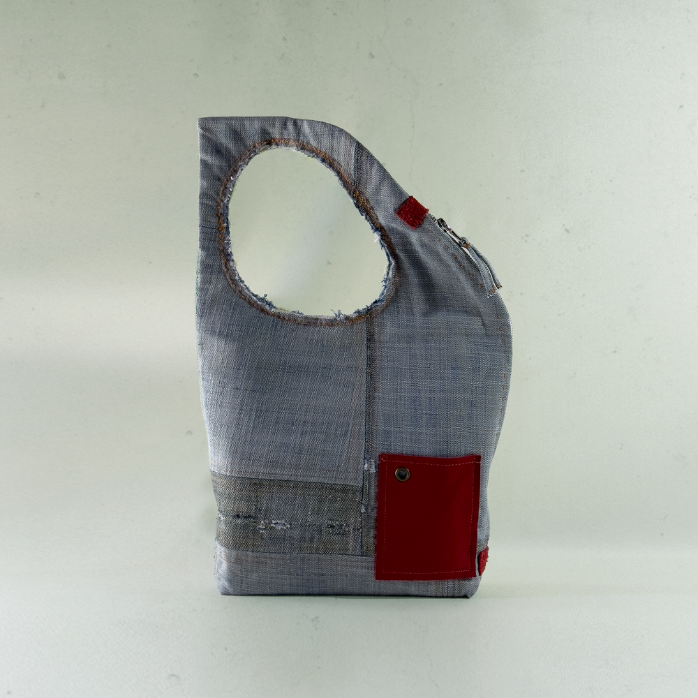 The Aria Loop - Miro Clutch