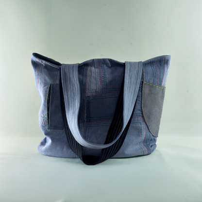 Stormy Tote - Prism Voyage