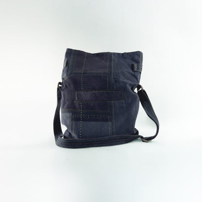 Echo Fold - Moir Messanger