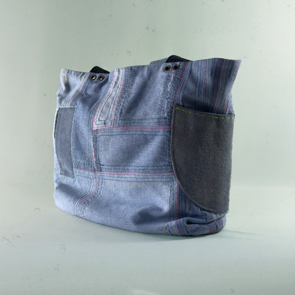 Stormy Tote - Prism Voyage