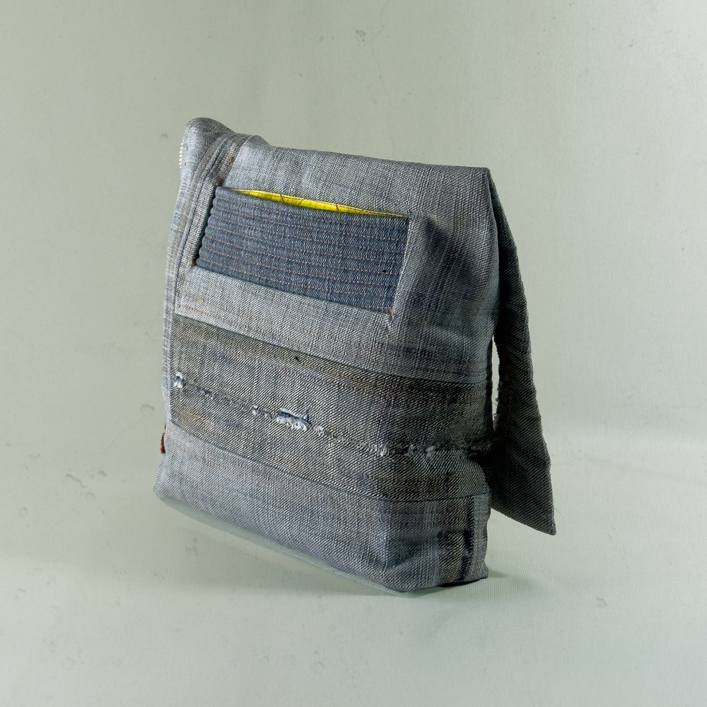 The Aria Loop - Miro Clutch