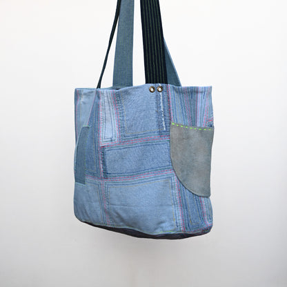 Stormy Tote - Prism Voyage
